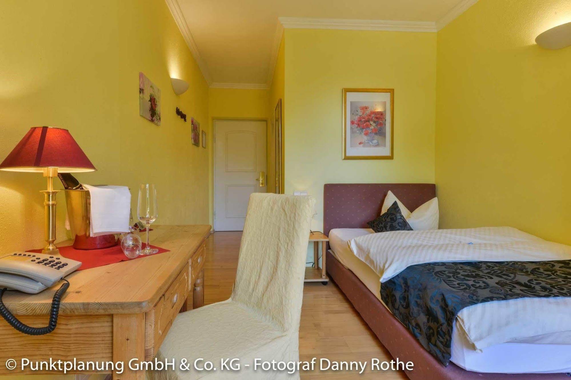 Hotel Oberwirt Obing Extérieur photo