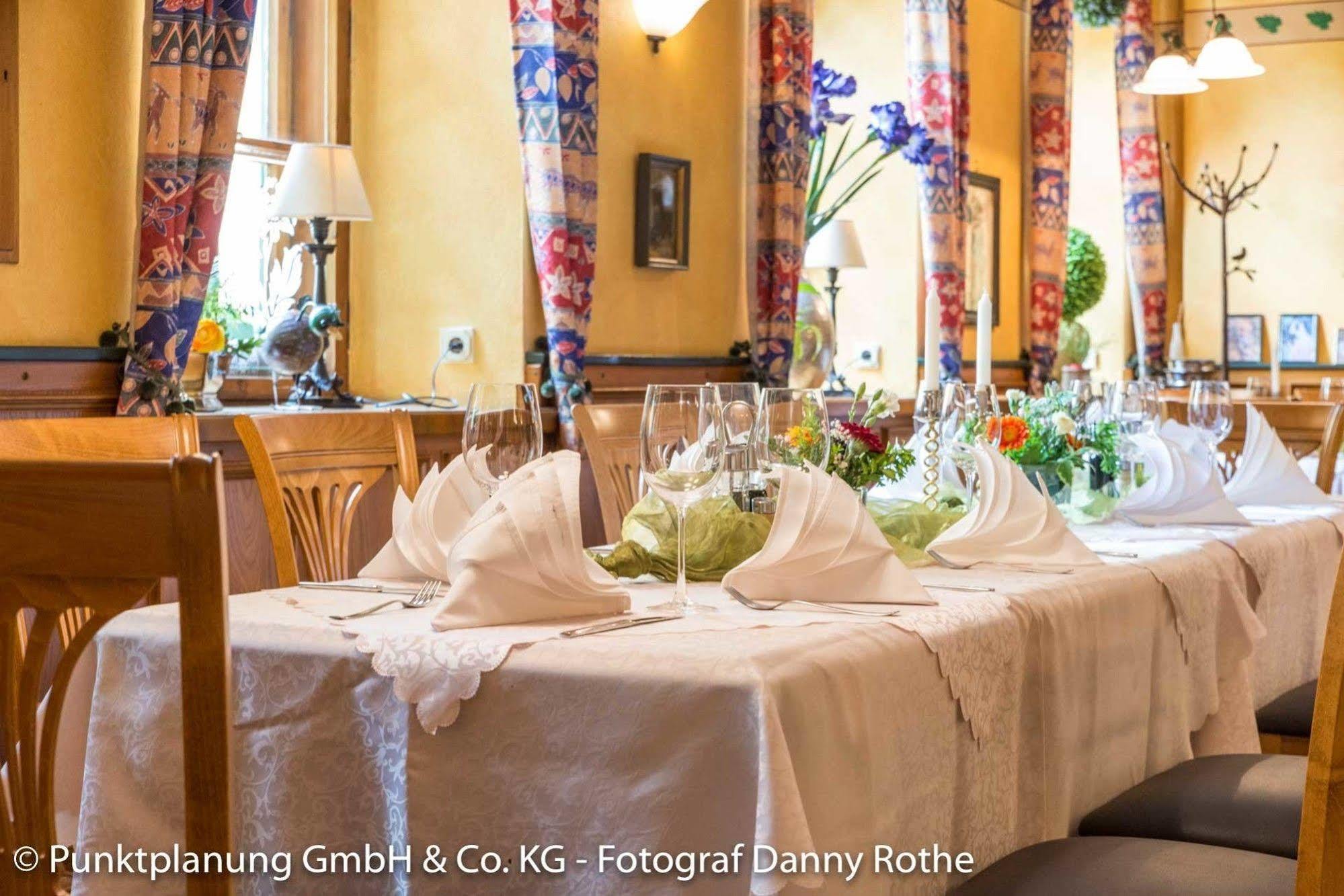 Hotel Oberwirt Obing Extérieur photo