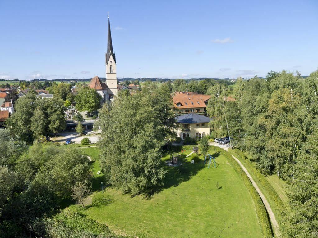 Hotel Oberwirt Obing Extérieur photo